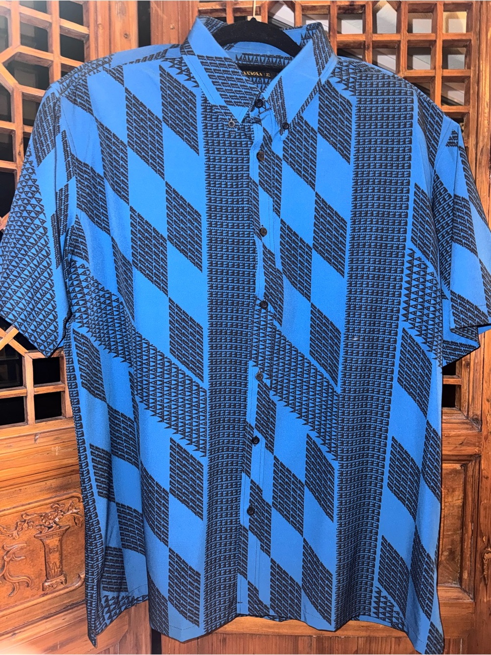 Manaola Hawaii Blue and Black Short-Sleeve Button-Down Shirt- Drifit